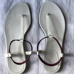 GUCCI WEB STRAP THONG SANDAL  size 8.5